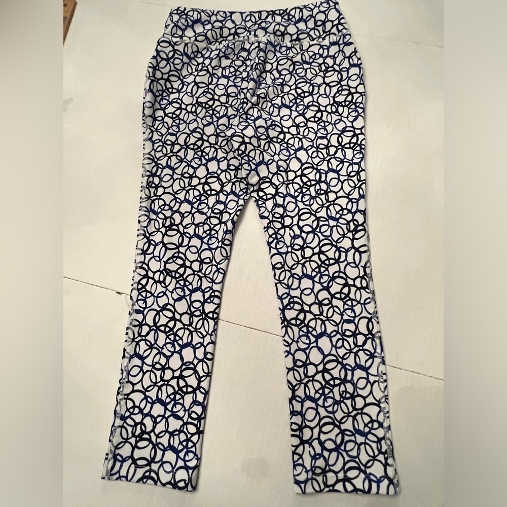 CHICO ZENERGY LEGGINGS. SIZE O.  BLUE AND BLACK.